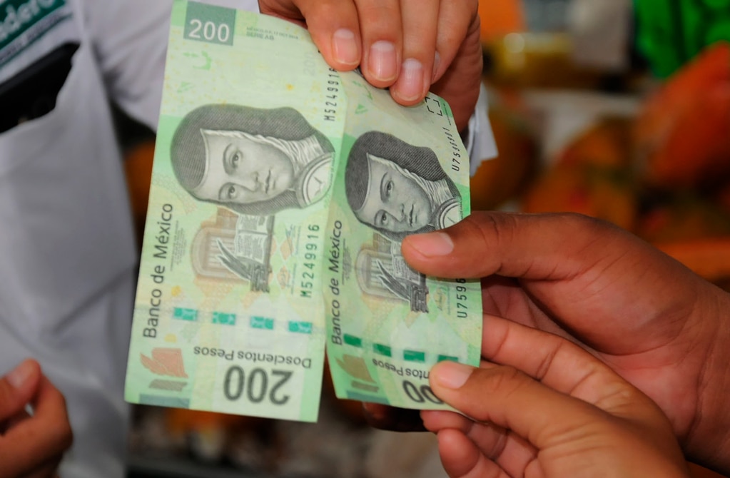 Denuncian alta circulación de billetes falsos