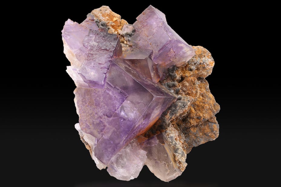 Cristales de fluorita de color morado. Foto: museomine.unizar.es