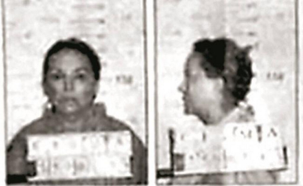 Elba Esther quiere borrar su ficha de prisión