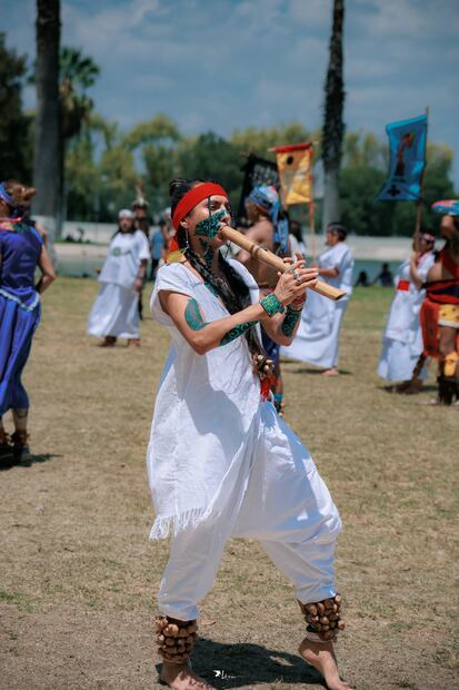 25 aniversario del grupo Calpulli Tepeyolohtli Guachichil SLP, en el parque Tangamanga I. Foto: FB@krow fotografía