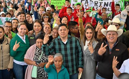 Entrega Ricardo Gallardo apoyos e insumos a afectados por el huracán Erick en SLP