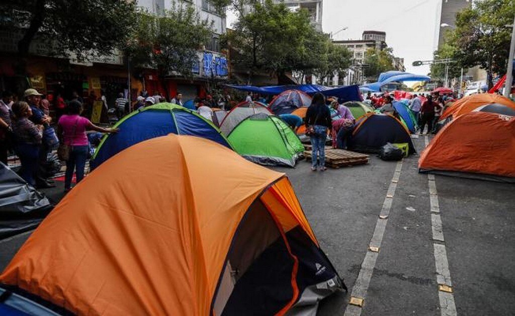 CNTE analiza trasladarse al aeropuerto capitalino