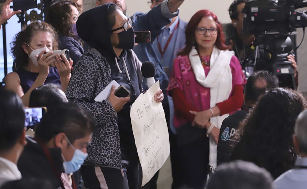 Acusan de amenazas y agresiones al periodista Omar Niño, asiduo asistente a mañaneras de AMLO