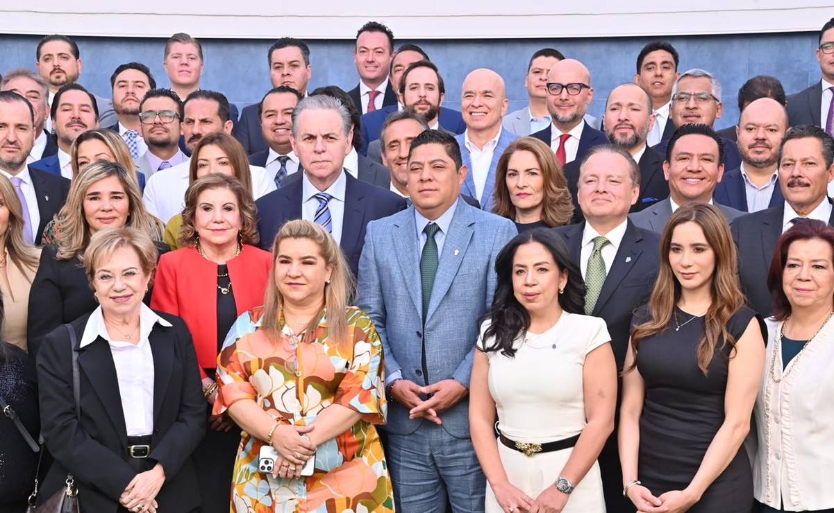 Notarios hacen “tranzas a diestra y siniestra”, alerta gobernador de SLP; alista ley para frenar corrupción