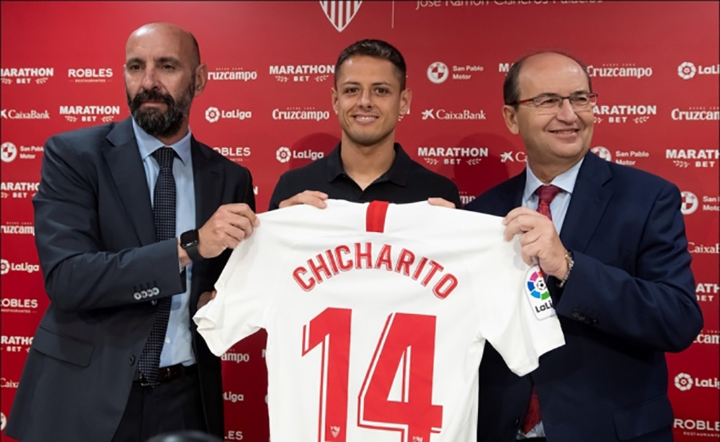 ‘Chicharito’ sacrificó en lo económico para venir a Sevilla, señala ‘Monchi’