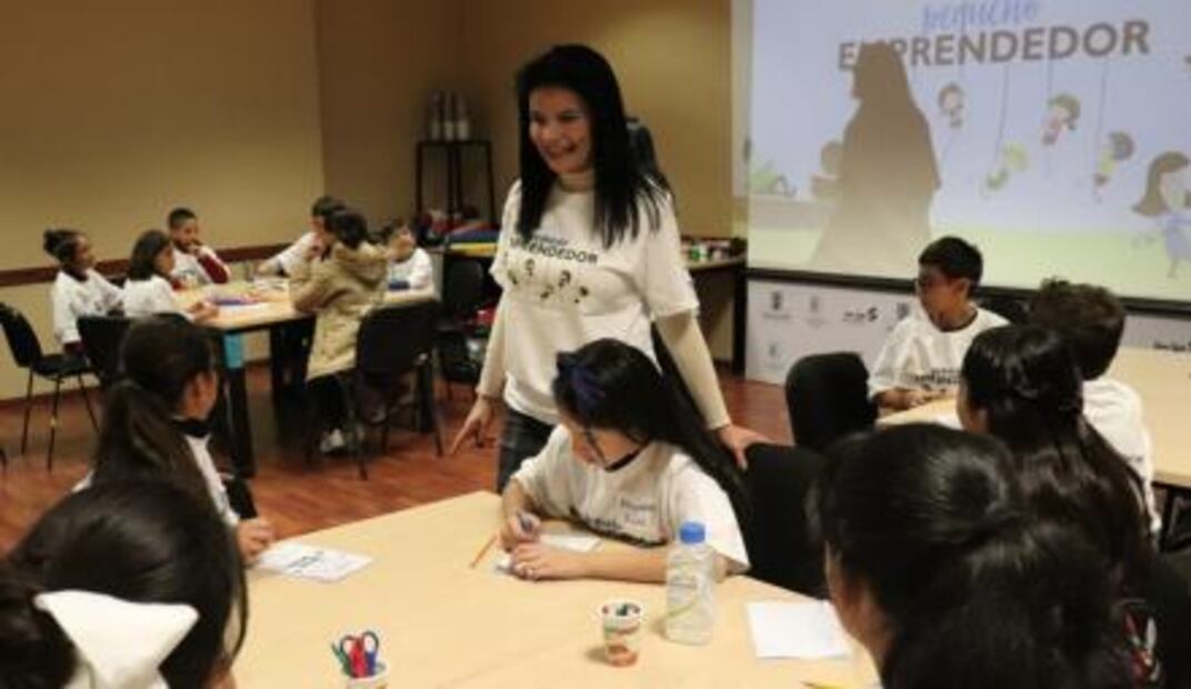 Desarrollo Económico realiza tercera edición del taller “Pequeño emprendedor”