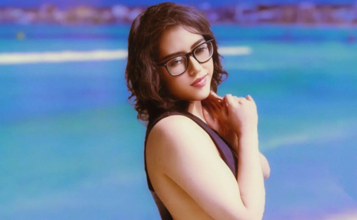 Estos son los precios de las fotos de Andra Escamilla en su nueva cuenta de Fansly, una plataforma de contenido para adultos. Imagen: @andramilla