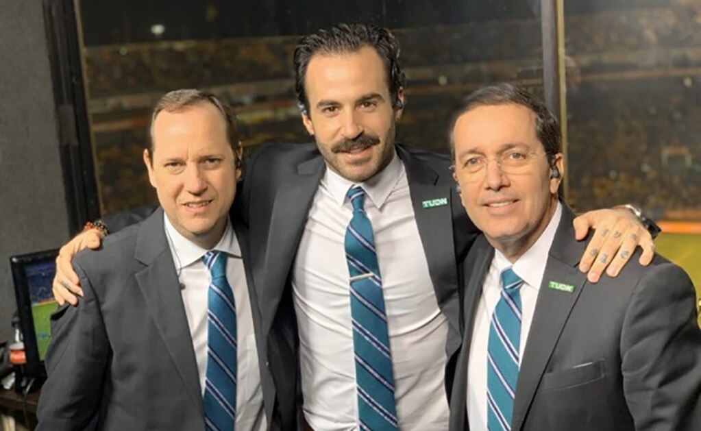 Fanáticos de Cruz Azul atacan a Marc Crosas por insultarlos