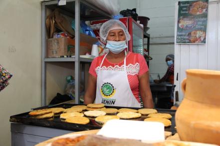Ventas no han sido las esperadas, revelan comerciantes de la Fenapo