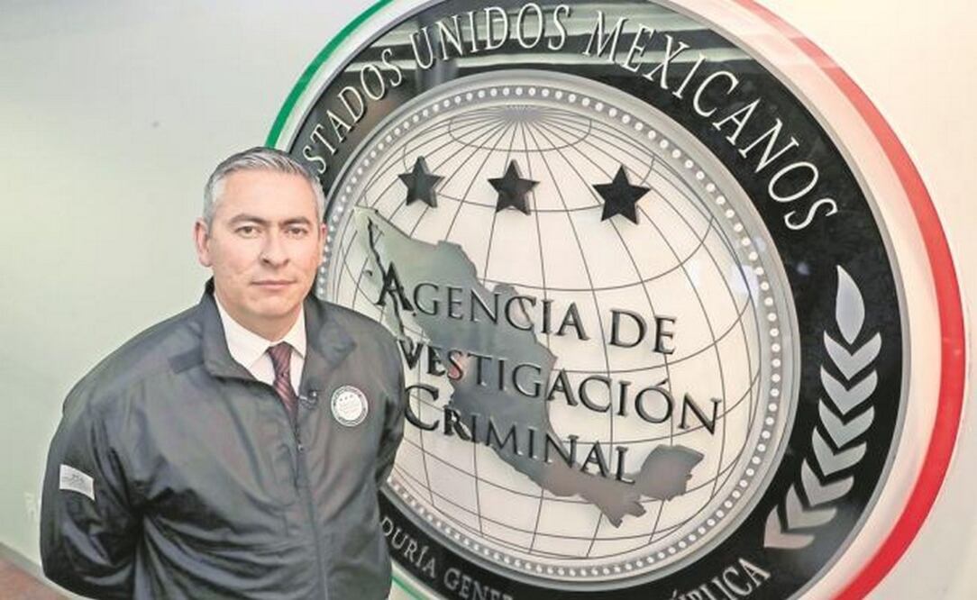 Titular de la Unidad de Investigaciones Cibernéticas y Operaciones Tecnológicas de la PGR, Marcos Rosales García. (LUIS CORTÉS. EL UNIVERSAL)