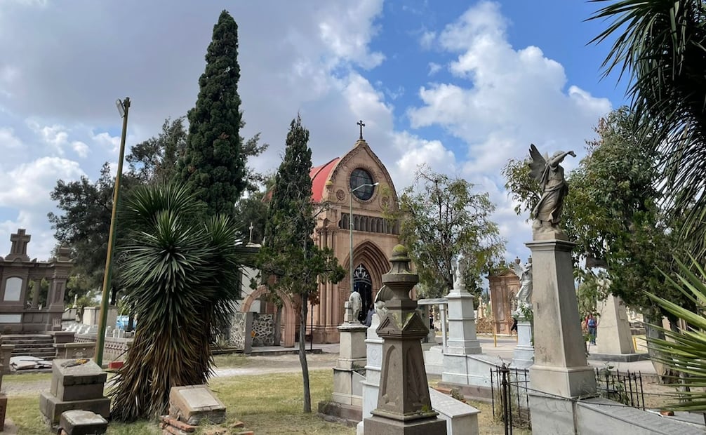 Panteón de El Saucito fue declarado Patrimonio Cultural Material del Estado de San Luis Potosí. Fotos: Humberto Torres