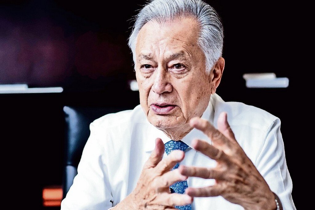 Manuel Bartlett Díaz Propuesto para dirigir la Comisión Federal de Electricidad (GERMÁN ESPINOSA. EL UNIVERSAL)