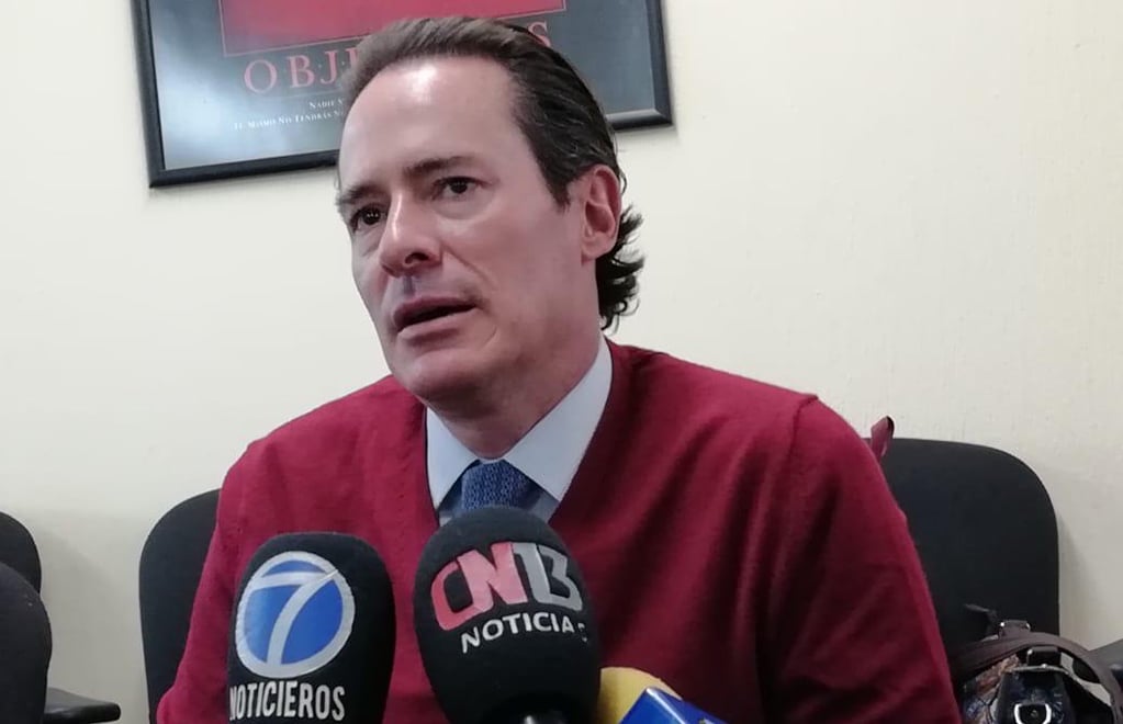 STPS emite permisos de trabajo para menores de edad por vacaciones