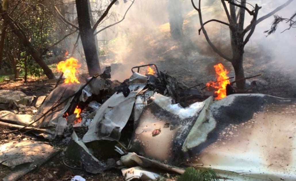 Desplome de avioneta en Atizapán deja dos muertos