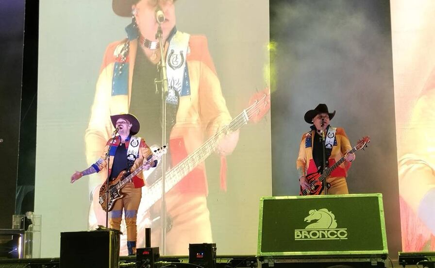 Bronco enciende la Feria Nacional de la Enchilada 2026 ante miles en Soledad