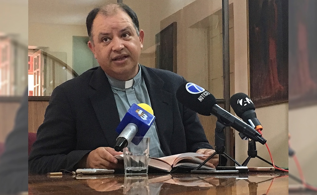 Pide iglesia a grupos LGBTTTI respeto a símbolos católicos