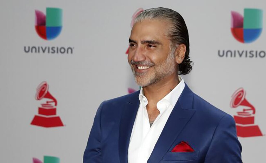 Alejandro Fernández sorprende con nuevo look