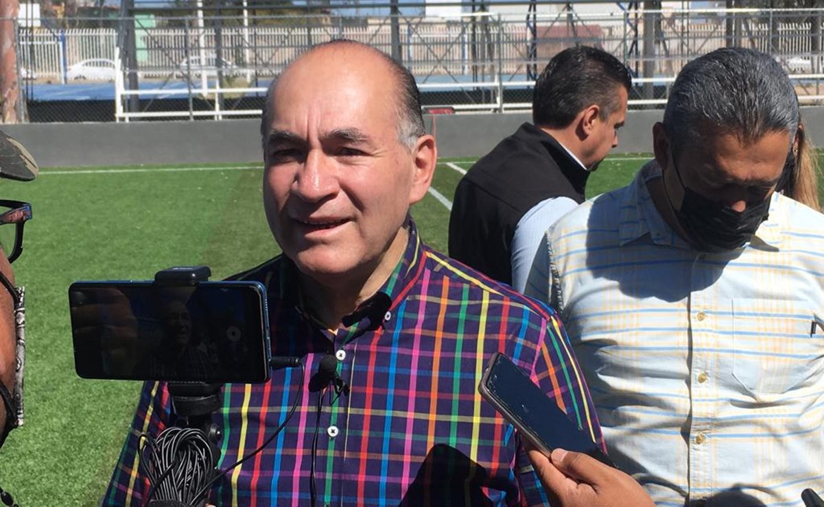 Confirma alcalde de SLP renuncias de directora de Recursos Humanos y Puerta Violeta