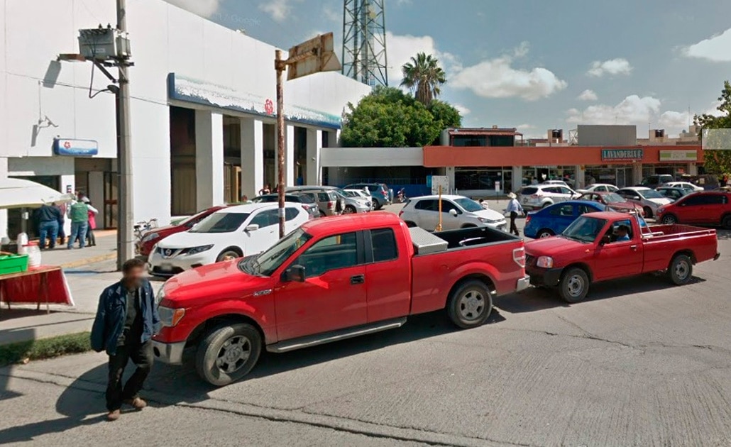 Frustran robo en Banamex Glorieta