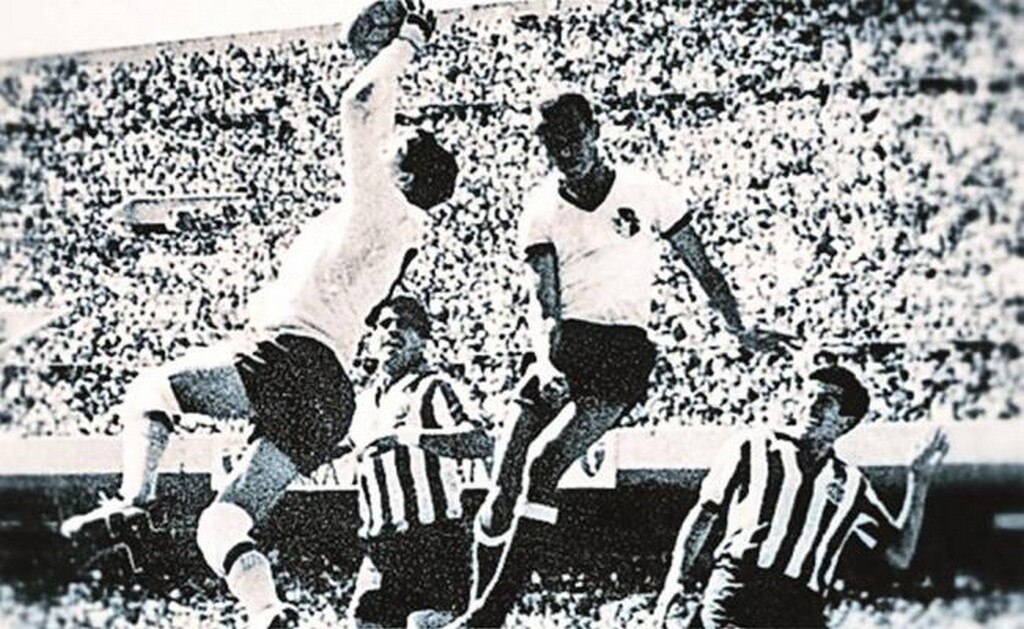 Esta semana inician las semifinales de la Concachampions. Si América y Guadalajara superan a Toronto y Nueva York, respectivamente, se dará un Clásico Nacional en la final (ARCHIVO. EL UNIVERSAL)