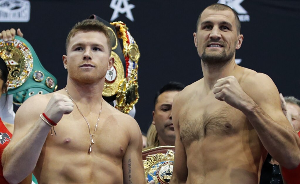 Saúl Álvarez con el reto de conseguir su cuarto título mundial