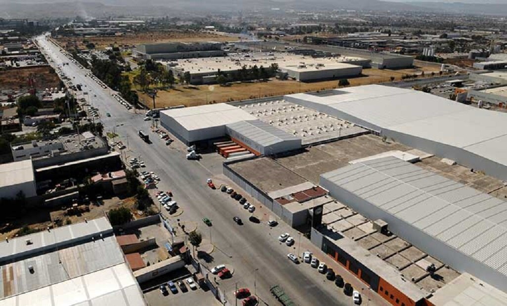 Zona metropolitana, sin plan contra la contaminación ambiental