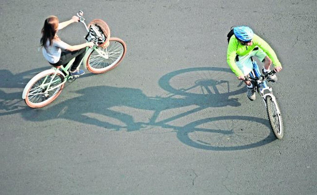 Suizos aprueban incorporar la bicicleta en su Constitución