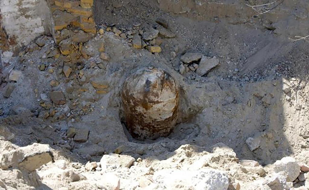 Hallan tres bombas de la II Guerra Mundial y evacuan a 2 mil personas