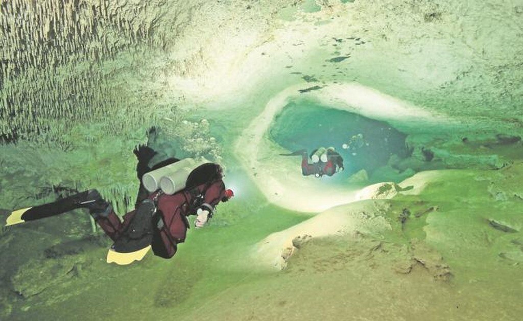 Investigadores señalan la necesidad de aplicar un sondeo geofísico y geohidrológico en toda la ruta del proyecto; hasta la fecha se tienen registradas 358 sistemas de cuevas en la región. Foto: GRAN ACUIFERO MAYA PROJECT (GAM)