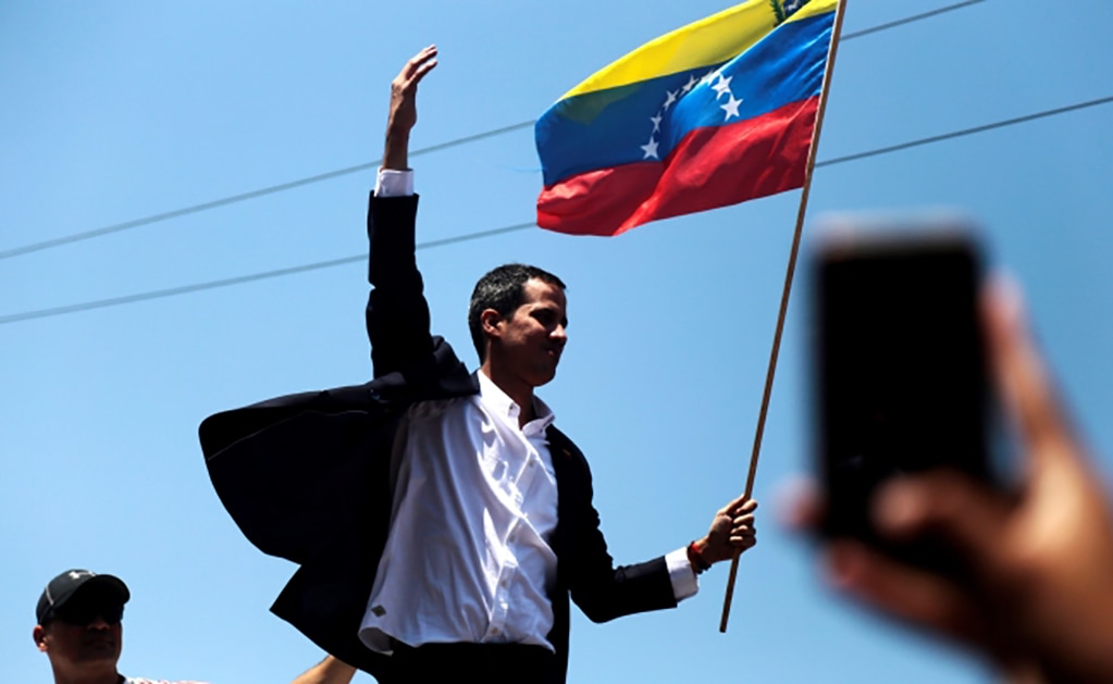 La presidencia de Juan Guaidó a cuatro voces