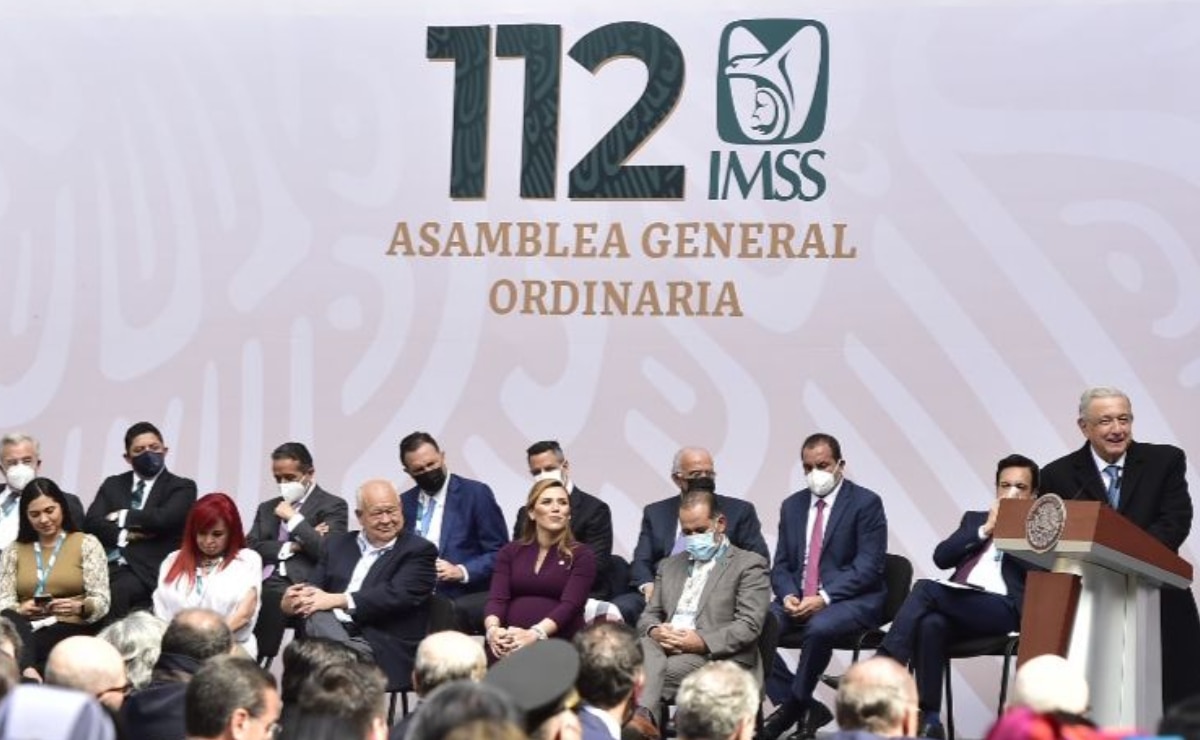 Ricardo Gallardo Cardona anuncia proyectos en materia de Salud, tras reunión con AMLO