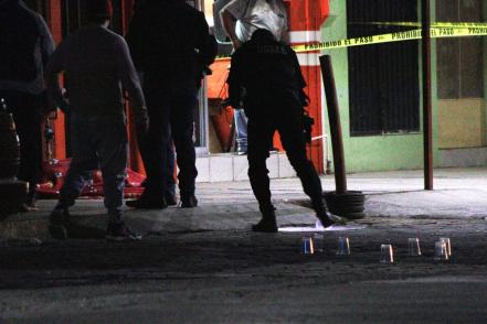 Matan a tres frente a domicilio en colonia Hogares Ferrocarrileros