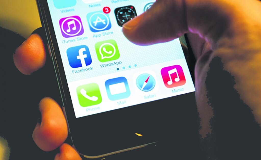 Tras 3 horas de caída, Facebook, Instagram y WhatsApp vuelven a funcionar