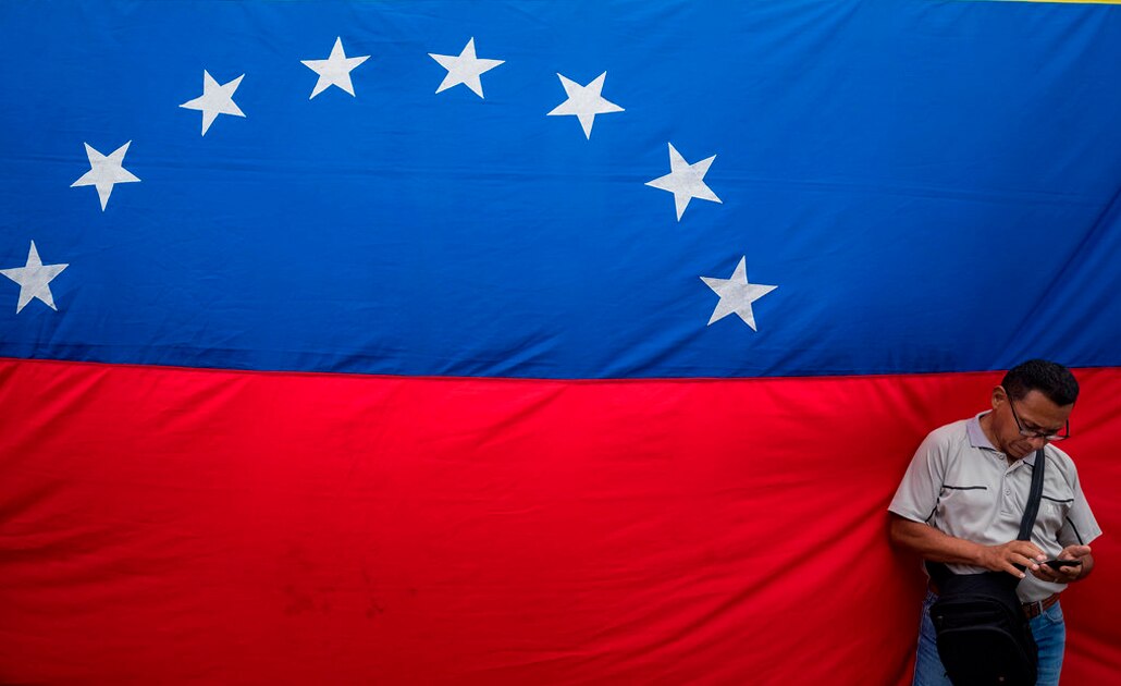 Reportan nuevo apagón en varios sectores de Caracas