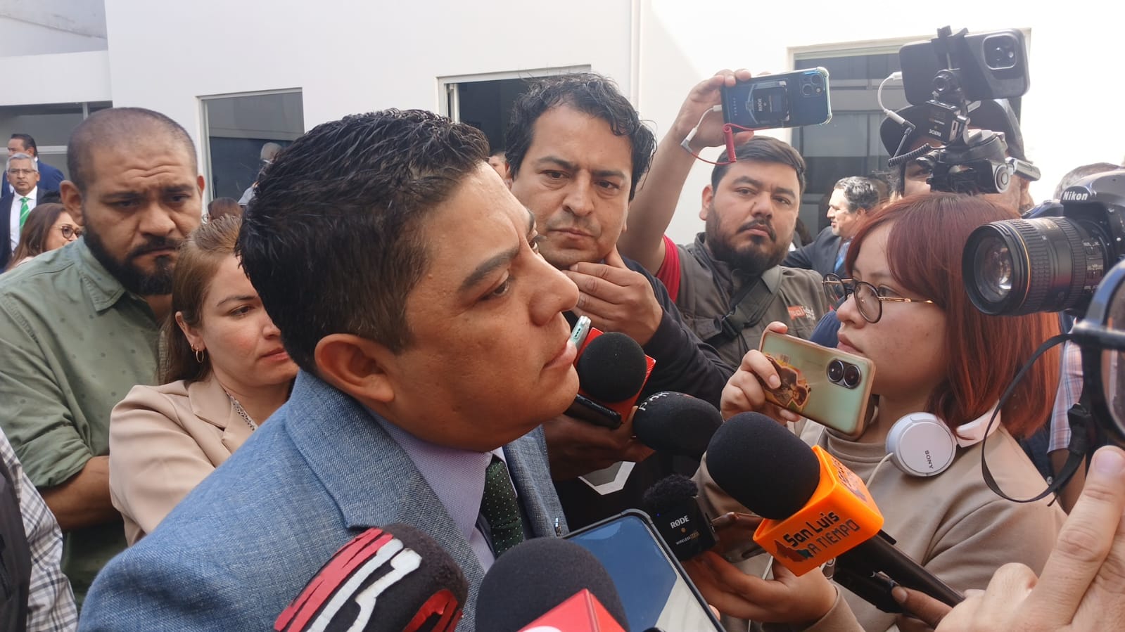 Familiares no notificaron fallecimiento y SEGE siguió pagando nómina a maestros fallecidos en SLP