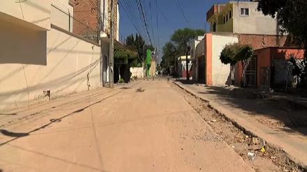 Interapas abandonó obra en calle Anahuac