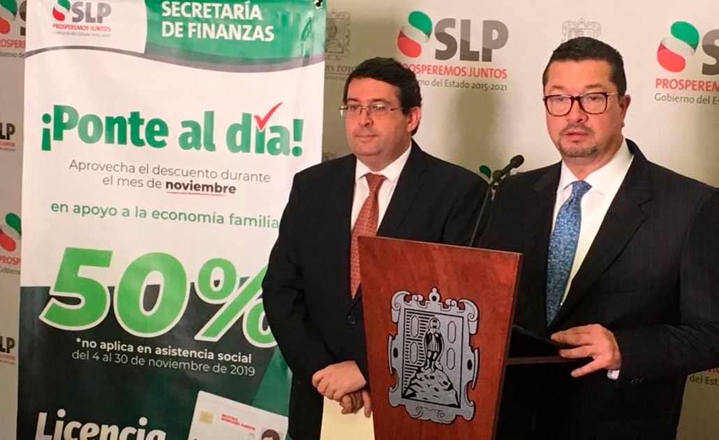 Descartan “adelanto” de aguinaldo a burócratas para antes del “Buen Fin”