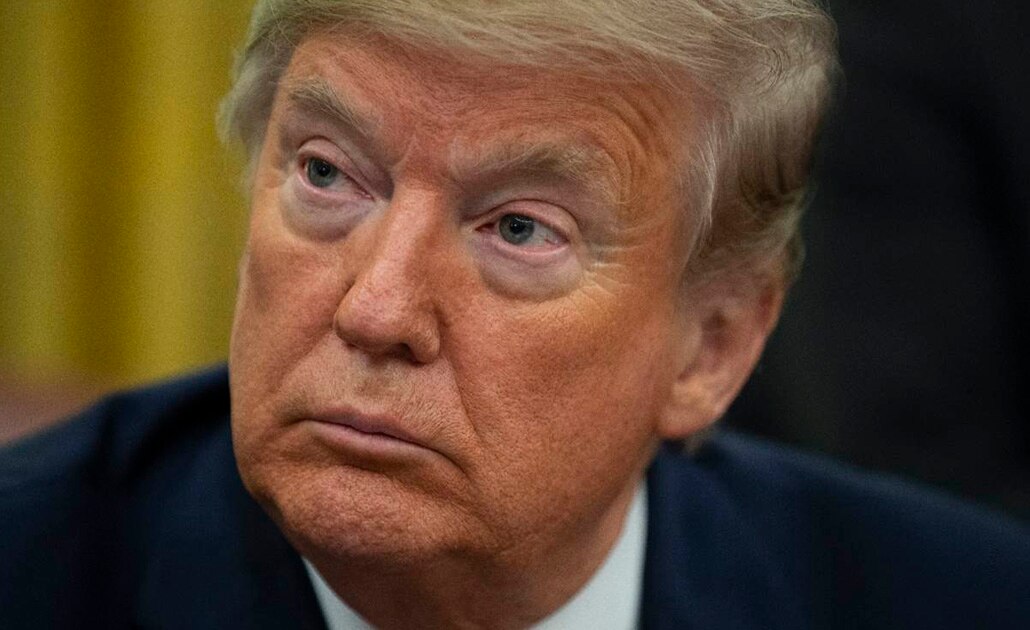 Trump dona salario al combate a la adicción de opioides