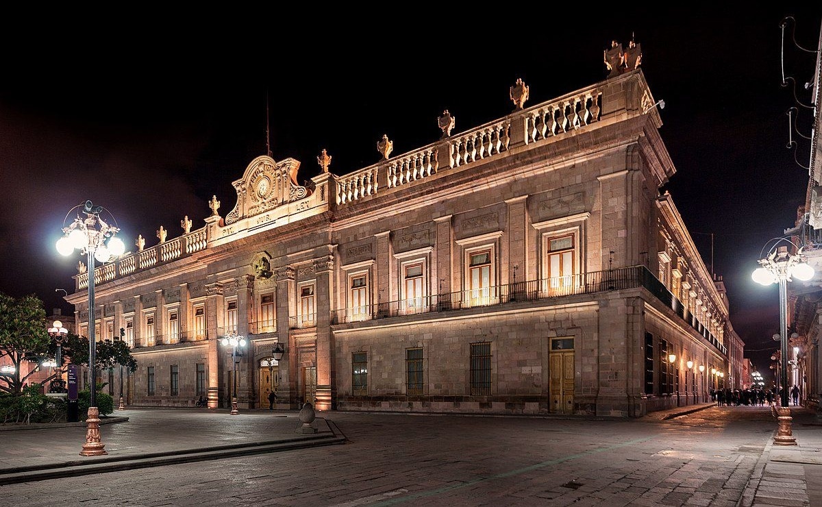 Gobierno de SLP analiza solicitar préstamo para cumplir obligaciones en fin de año