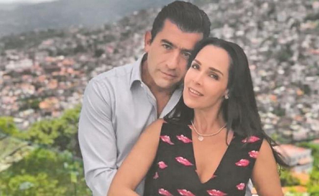  Semefo entrega a familiares cuerpo de pareja de Sharis Cid