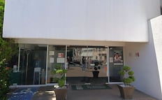 Rechazan trabajadores del IMSS en SLP aumento salarial del 6.8 por ciento