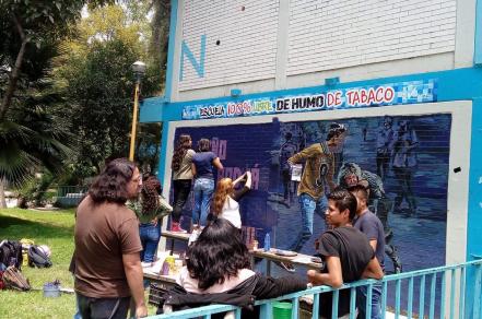 Llevan ataque de porros a mural de CCH Vallejo