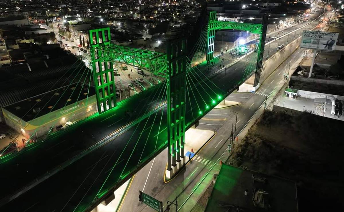 Roban cableado de puente atirantado a días de ser inaugurado en SLP