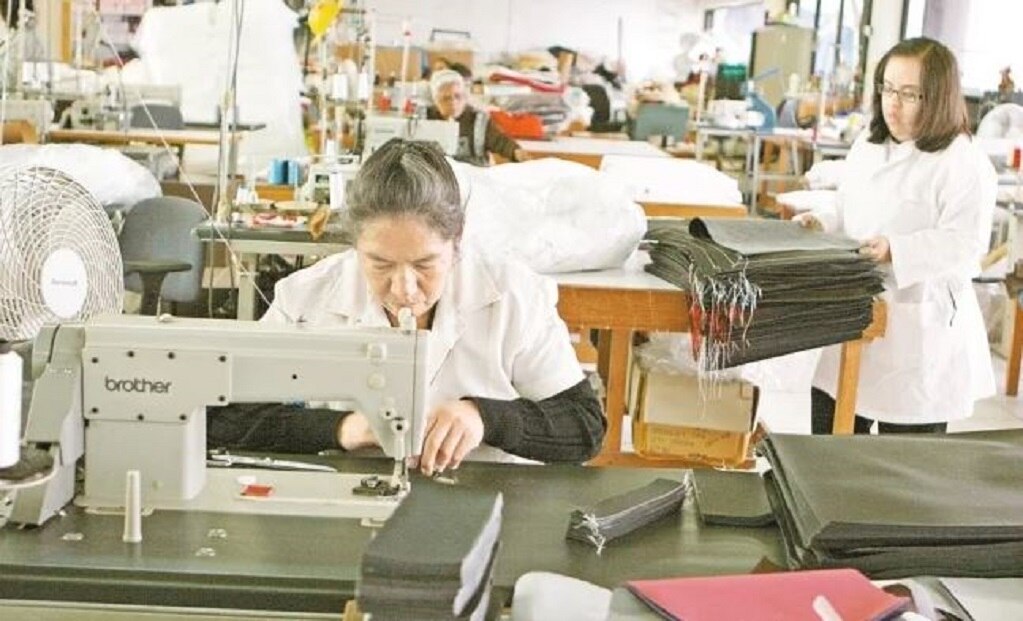 Economía, en recesión; PIB tiene primera caída en diez años