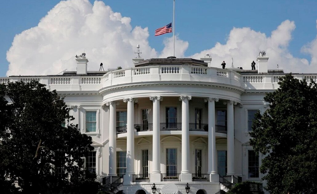 EU intentó reclutar a oligarcas rusos como informantes, según New York Times