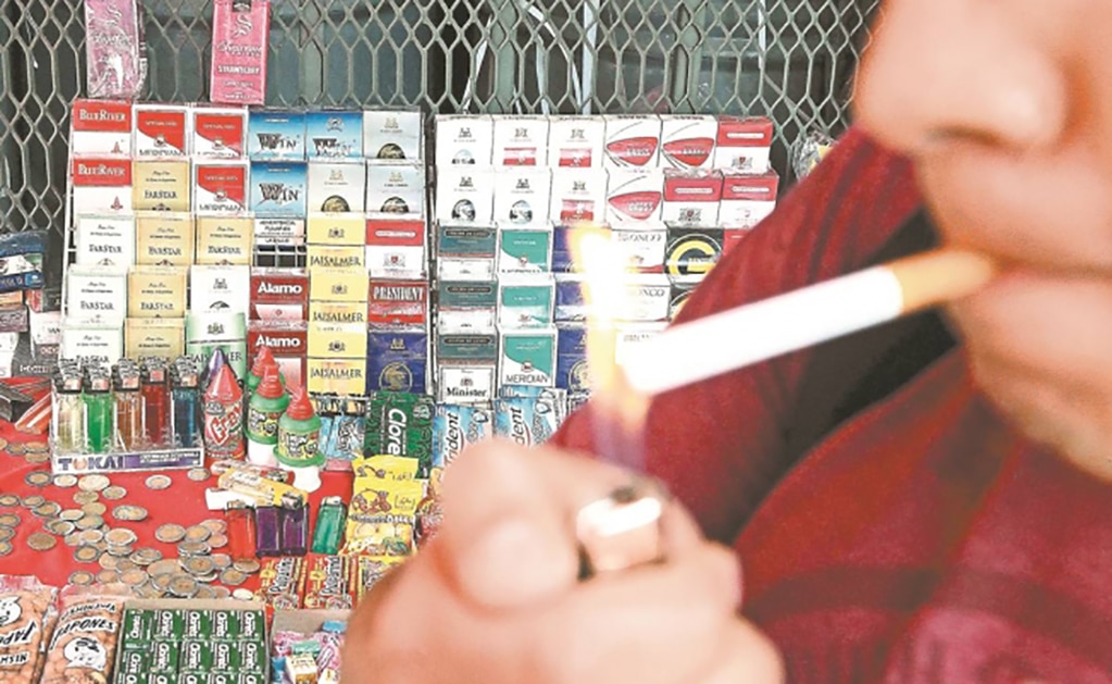 IEPS encarece de 6 a 7 pesos la cajetilla de cigarros