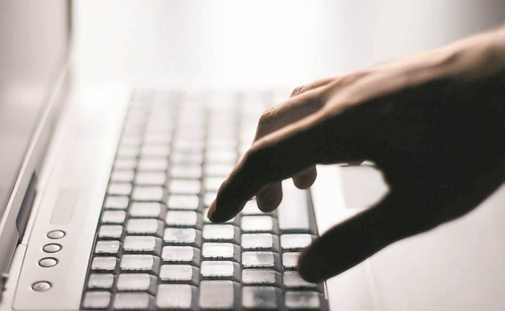 Sedena denuncia página web apócrifa que anunciaba subastas