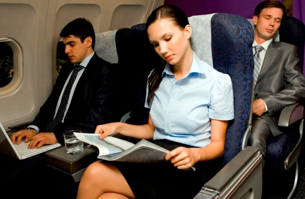 Viajes largos en vacaciones pueden generar daños a la salud