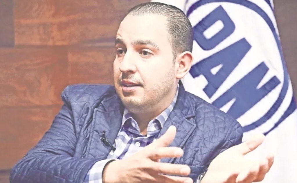 PAN demanda a AMLO el cese de “ocurrencias” como la rifa del avión