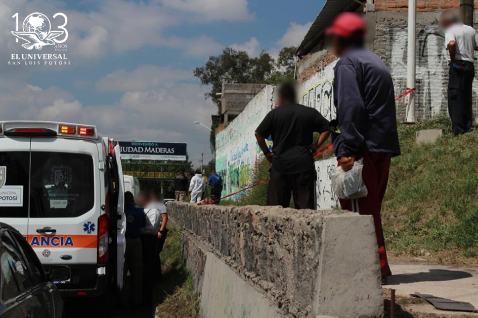Localizan cuerpo en canal de aguas negras 